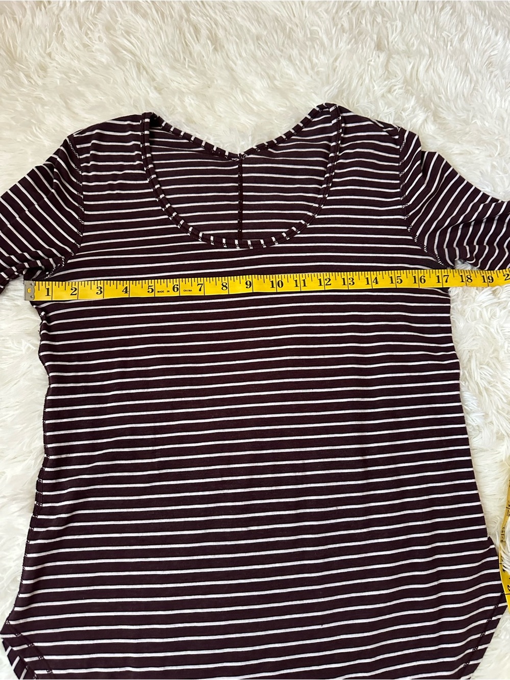 Lululemon Yogini 5 Year Long Sleeve Tee - Sz 6 - Picture 6 of 6